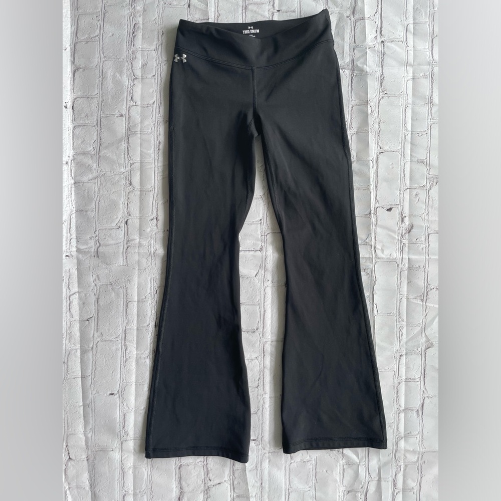 Under Armour Youth Medium black wide leg sports leggings